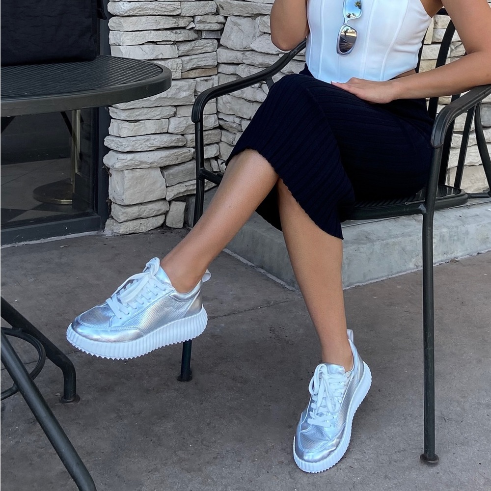 Like new Steve Madden Shock Silver Sneakers